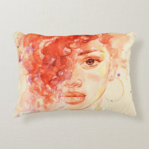 Aquarell schönes Mädchen Dekokissen