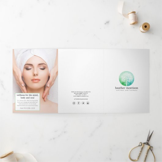 Aquarell Tree Wellness Broschüre (Außenbereich)