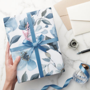 Aquarell-Weichblau-Blume-Weiß-Blumenmuster Geschenkpapier