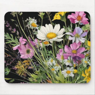Aquarell-Wildblumenstrauß auf schwarzem Hintergrun Mousepad