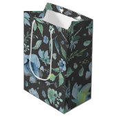Aquarellblau auf dunkelgraue Blüte Mittlere Geschenktüte (Vorderseite Schrägansicht)