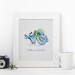 Aquarellblau Oktopus Motivierend Poster<br><div class="desc">Ein niedliches motivierend Plakat für Schlafzimmer, Badezimmer und Wohnbereiche in Ihrem tropischen Strand Zuhause. Dieser Druck zeigt meinen original handgemalten Aquarellblauoktopus in Grün- und Blautönen mit dem Zitat "Dies ist mein Strandplatz" Set in trendiger Schrifttyp. Personalisieren Sie, um zu lesen, was Sie wollen. Weitere motivierend Geschenke finden Sie unter www.zazzle.com/dotellabelle...</div>