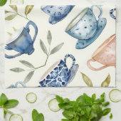 Aquarellblau-pinkfarbene Teetassen-Muster Geschirrtuch (Gefaltet)