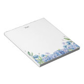 Aquarellblau und Lila Hydrangeas Personalisiert Notizblock (angewinkelt)