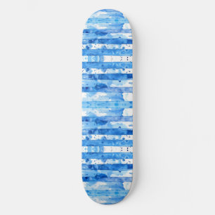 Aquarellblau und weiß gestreiftes Stranddekor Skateboard