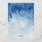 Aquarellblaue Babydusche. Es ist ein Jungengold Folieneinladung (Rückseite)