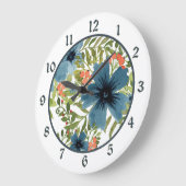 Aquarellblaue Blume mit rosa Berries Große Wanduhr (Winkel)