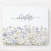 Aquarellblaue Blumen Blumige Elegante Monogramm Mousepad (Vorne)