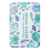 Aquarellblaue Muscheln und Starfish Beach House Badematte (Vorderseite Vertikal)