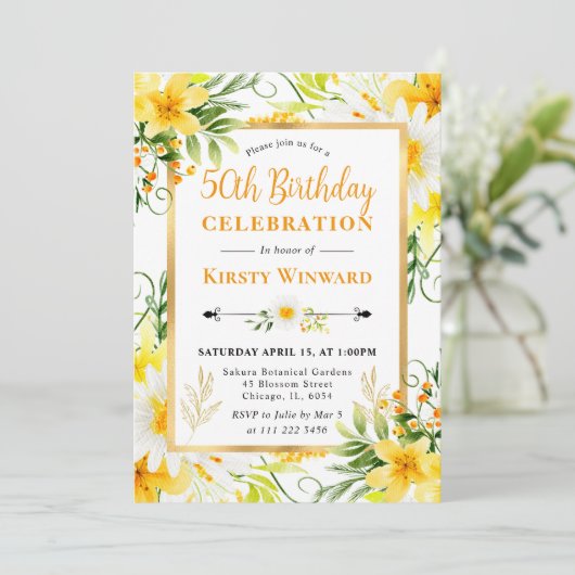 Aquarellblumen & gelbe Blumen 50. Geburtstag Einladung (Stehend Vorderseite)