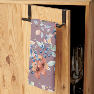 Aquarellblumen und Beeren auf Mauve Geschirrtuch