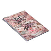 Aquarellbücher und rosa Blumen Notizbücher (Rechte Seite)