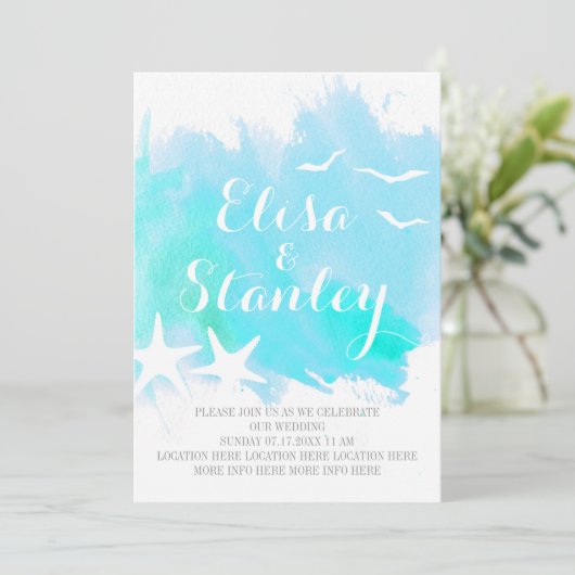 Aquarelle, blaue Aquarelle, Hochzeit am Seestrand Einladung (Stehend Vorderseite)