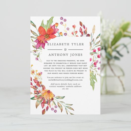Aquarelle Wild Blume Wedding Reduced Guest List Ankündigung (Stehend Vorderseite)