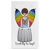 Aquarellengel mit Regenbogen-Flügeln Lesen eines B Kleine Geschenktüte (Rückseite)