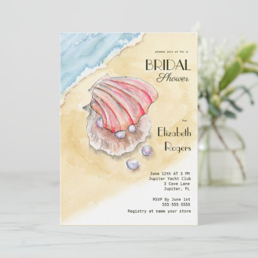 Aquareller Strand mit Muscheln und Perlen Brautpar Einladung (Stehend Vorderseite)