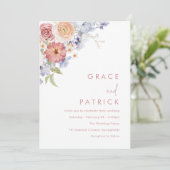 Aquarellfarben Blütenstaub Blau & Pfirsichhochzeit Einladung (Stehend Vorderseite)