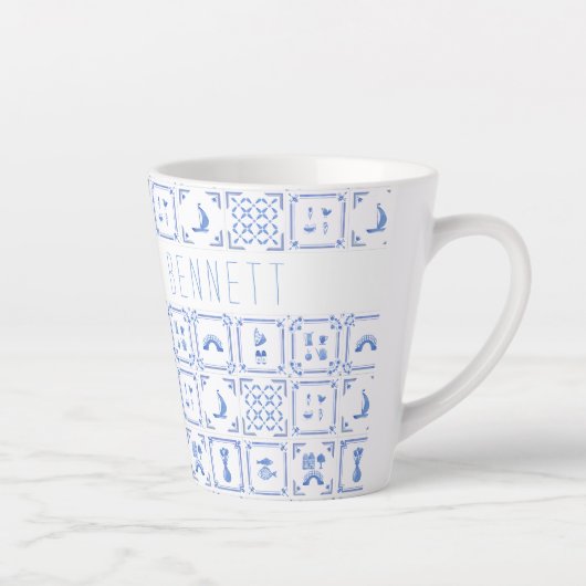 Aquarellfarben Delft Blau und Weiß Tile | Monogram Milchtasse (Rechts)