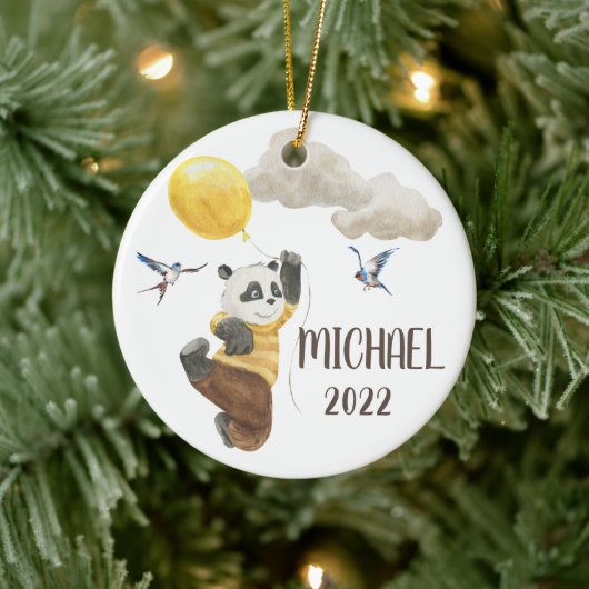 Aquarellfarben-Panda mit Balloon Monogram Child Keramik Ornament (Baum)