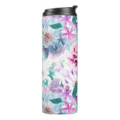 Aquarellfarben, rosa, blaue Blumen. Thermosbecher (Nach links gedreht)