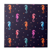 Aquarellfarben-Seepferde auf Navy Blue Pattern Fliese (Vorderseite)