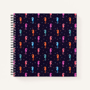 Aquarellfarben-Seepferde auf Navy Blue Pattern Notizblock