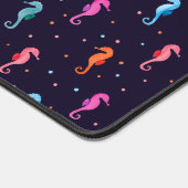 Aquarellfarben-Seepferde auf Navy Blue Pattern Schreibtischunterlage (Ecke)