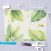 Aquarellfarbene Blätter mit Abfall Seidenpapier (Handwerk)