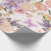 Aquarellfarbene Blume und Schmetterlinge Wildblume Geschenkpapier (Ecke)