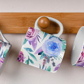 Aquarellfarbene lila und rosa Blume. Blumenmuster Kaffeetasse