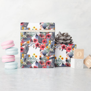 Aquarellfarbene rosa Blume mit blaugrauen Blätter Geschenkpapier