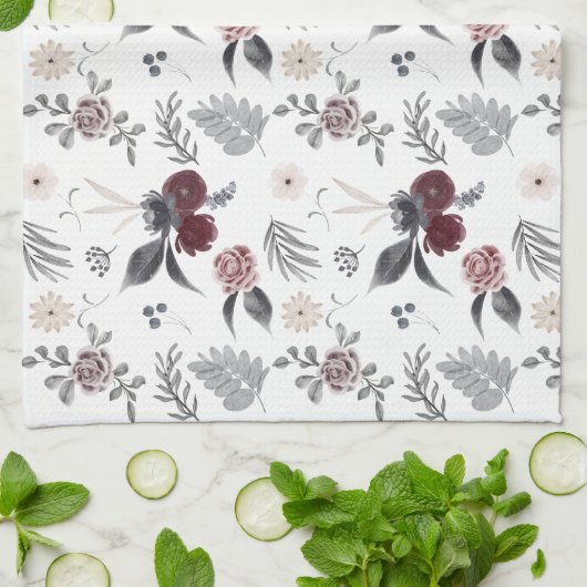 Aquarellfarbene Rose Grau Blätter Geschirrtuch (Gefaltet)