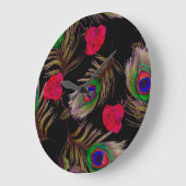 Aquarellfarbene Rose, Pfauenfedern, dekorativ. Große Wanduhr (Winkel)