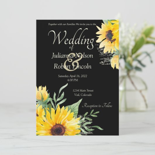 Aquarellfarbene Sonnenblumen auf schwarzer Hochzei Einladung (Stehend Vorderseite)