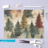 Aquarellfarbene Weihnachtsbäume auf einer Anhöhe Seidenpapier (Handwerk)