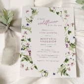 Aquarellfarbene Wildblume auf dem Weg zur Babydusc Einladung