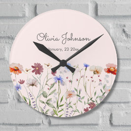 Aquarellfarbene Wildblume Baby Birth Keepake Runde Wanduhr