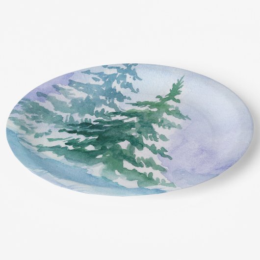 Aquarellfarbene Winterkiefern Pappteller (Schrägansicht)