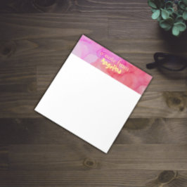 Aquarellfarbener Fuchsiengelber Buchstaben Notizblock