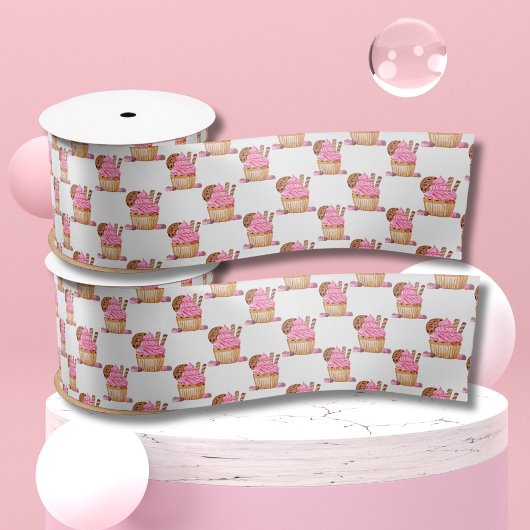 Aquarellfarbener Pinkkuchen mit Schokoladenmuster Satinband