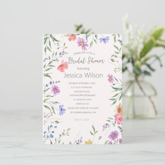 Aquarellfarbenes Niedliches Blumenwiesen Brautpart Einladung (Stehend Vorderseite)