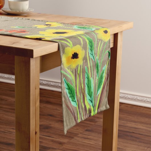 Aquarellgelbe Blumen auf Burlap Kurzer Tischläufer (Beispiel)