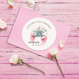 Aquarellkamera mit rosa, klassischer Rundaufkleber Runder Aufkleber