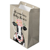 Aquarellkühe Farm Floral Crown Girl Babydusche Mittlere Geschenktüte (Rückseite Schrägansicht)