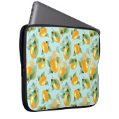 Aquarellmuster mit Zitronen und Blätter. Seamles Laptopschutzhülle (Vorne Rechts)