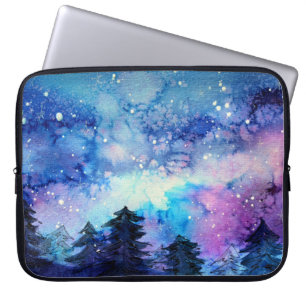 Aquarellplatz Art: Night Sky Trees Laptopschutzhülle