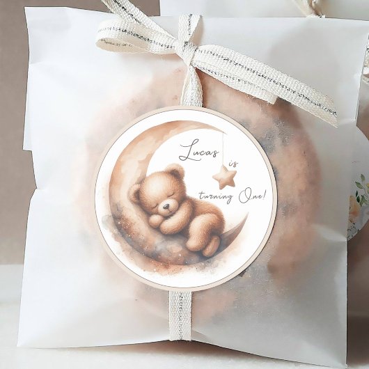 Aquarellschläfer Beiger Brauner Bär auf dem Mond Runder Aufkleber