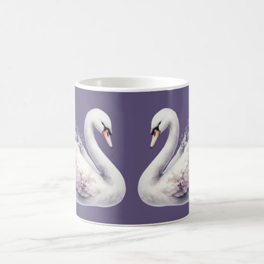 Aquarellschwan mit Lavender Florals Kaffeetasse (Mittel)