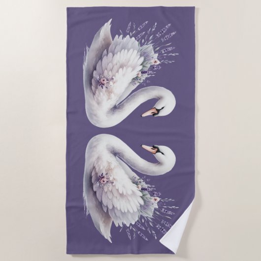 Aquarellschwan mit Lavender Florals Strandtuch (Vorderseite)