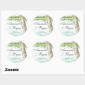 Aquarellsee und Carve Tree Herz Runder Aufkleber (Blatt)